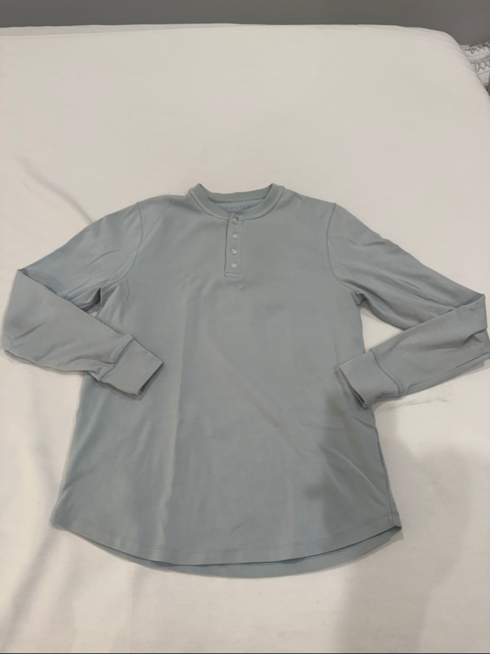 Men's Long-Sleeve Henley Shirt in Pale Blue